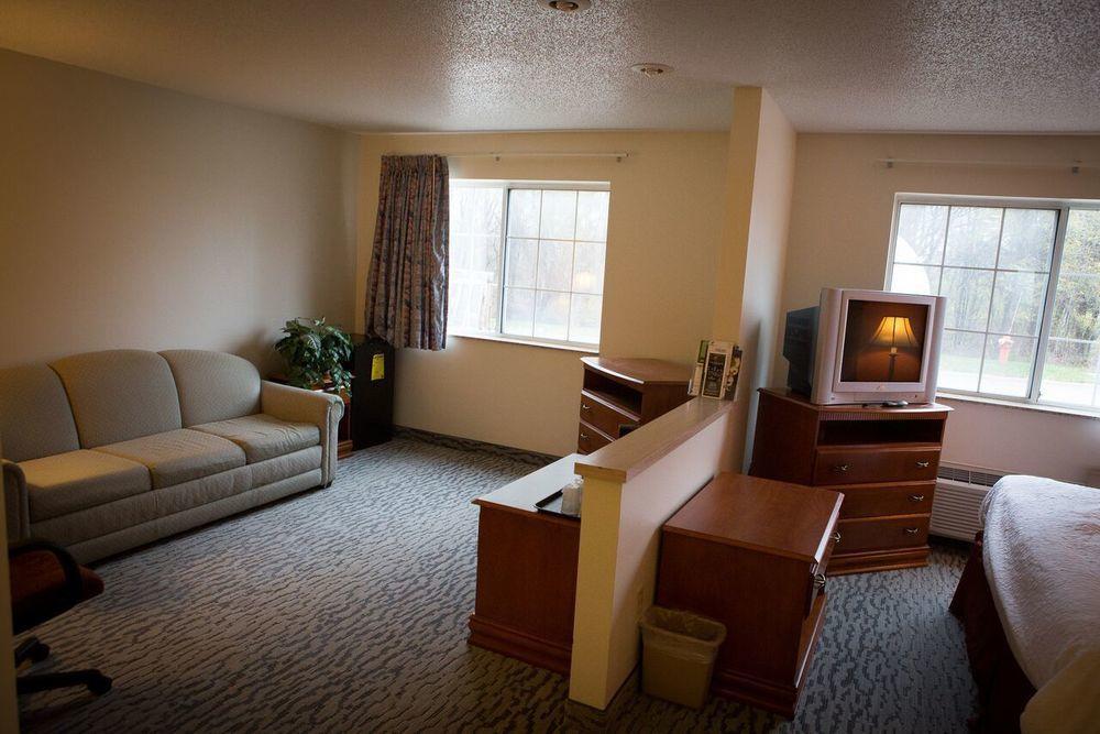 Regency Inn & Suites Anoka Kültér fotó