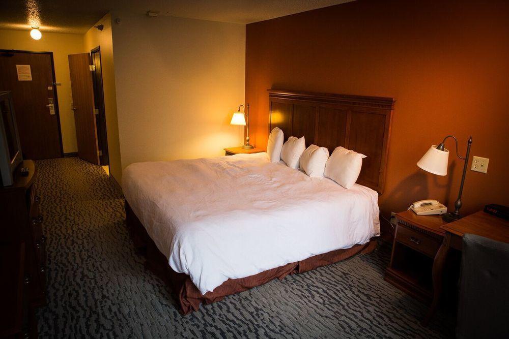 Regency Inn & Suites Anoka Kültér fotó