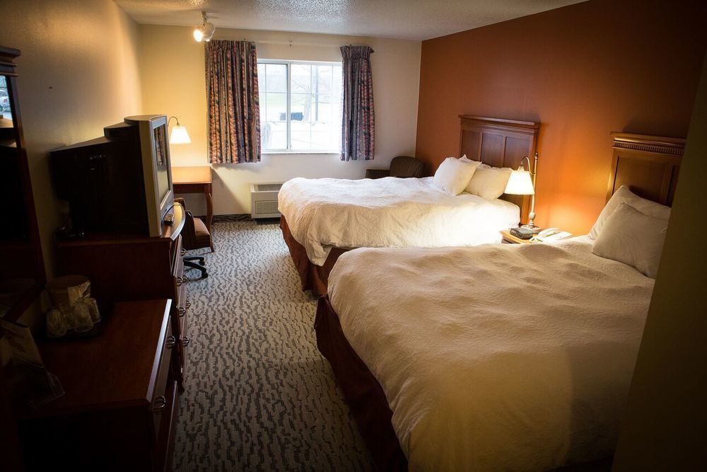 Regency Inn & Suites Anoka Kültér fotó