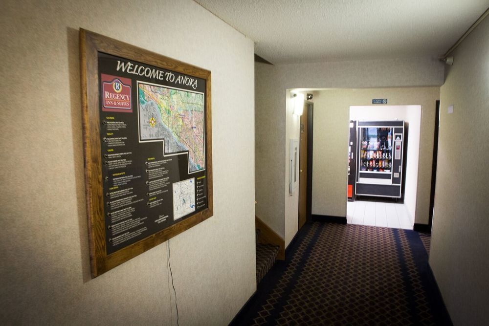 Regency Inn & Suites Anoka Kültér fotó